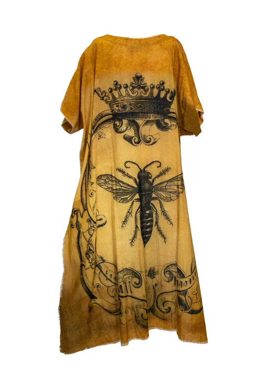 Hi-Lo Tunic with Queen Bee Print in Gold