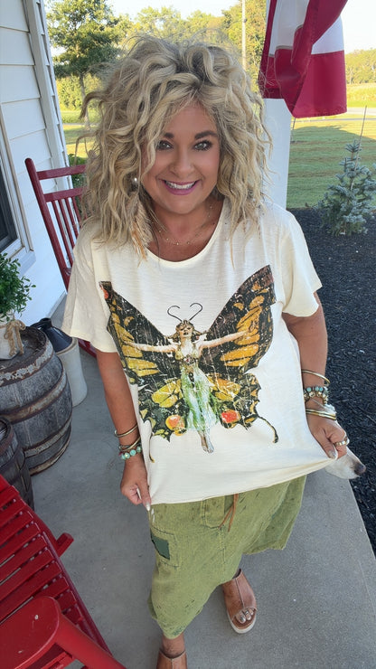 Moon Dance Tee - Spread Your Wings