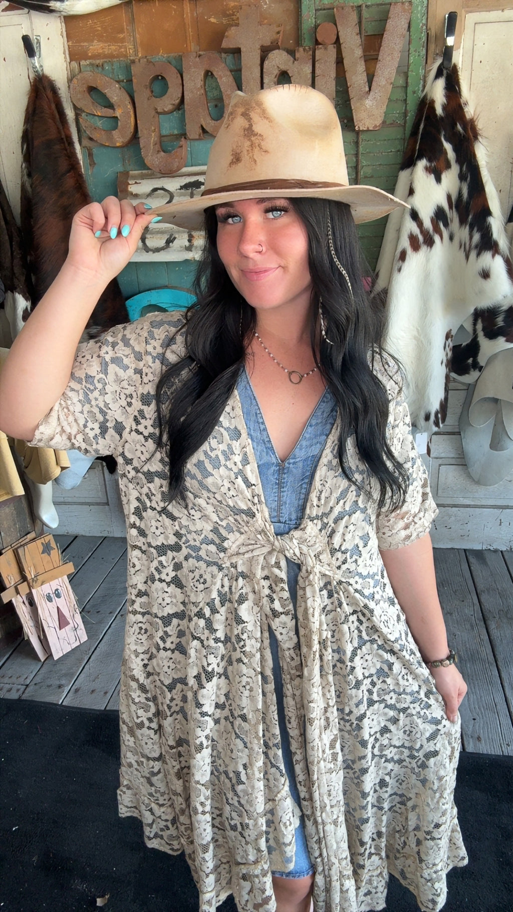 Graceful Walks Jacket - Tea Stained