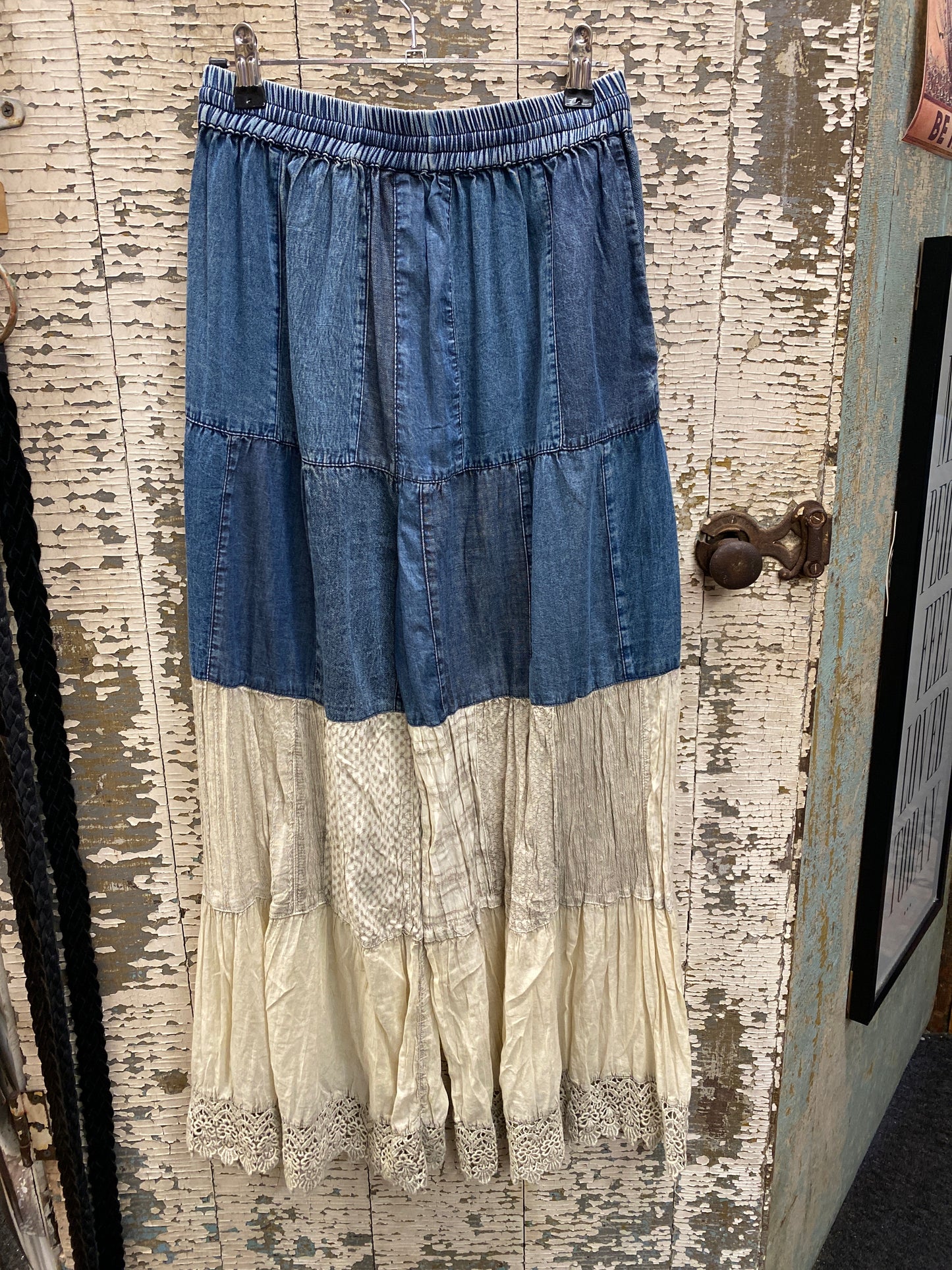 Boho chic Tiered Patch Inserted Denim &Knit Pants