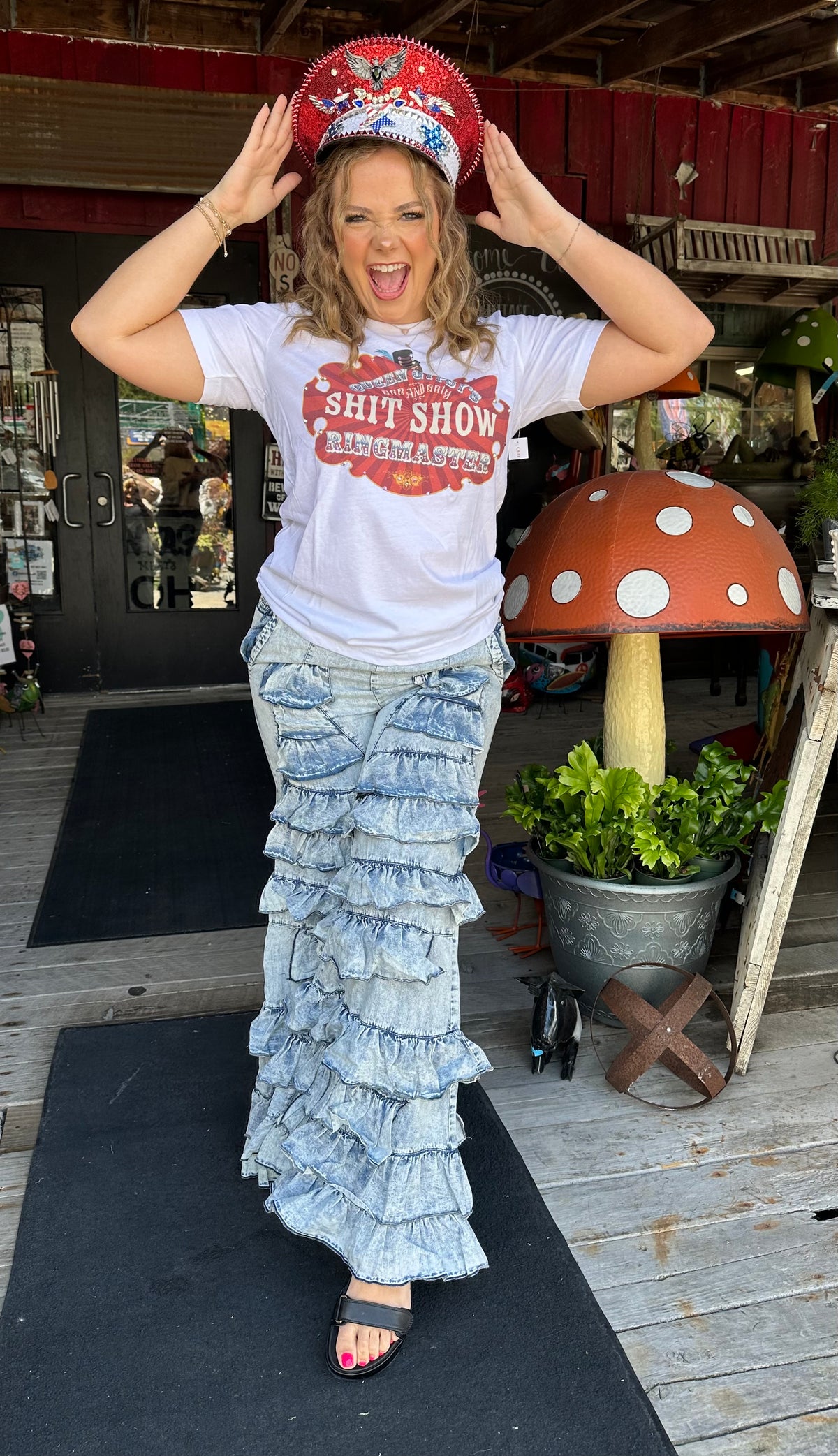 Shit Show -Tshirt