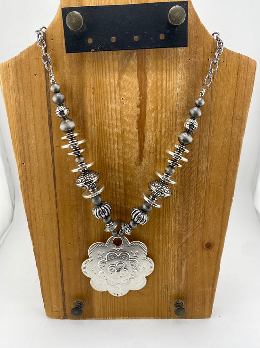 Short Beaded on Chain W/Sf Flower Pendant FINAL SALE