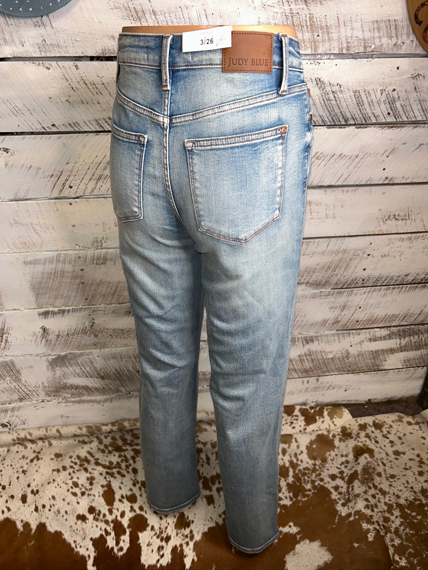 Knee Patch Straight Jeans