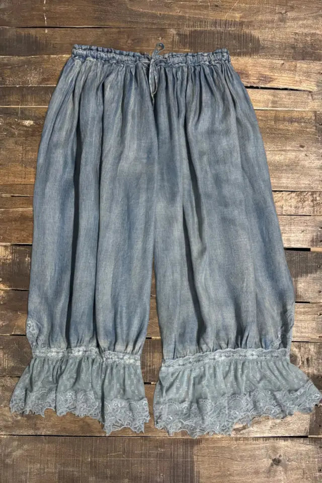 Alluring Romance Bloomers -Chambray