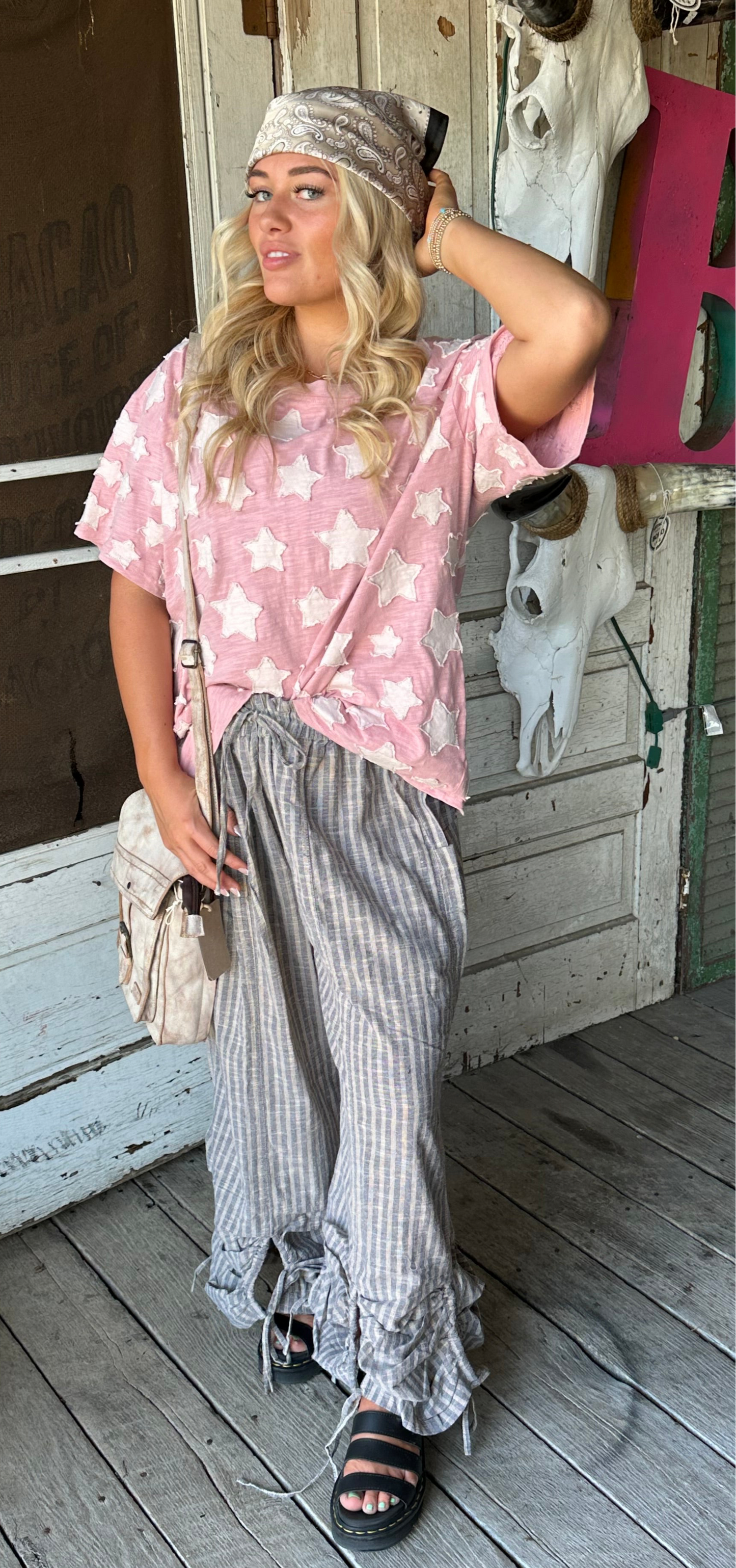 Star Patch Round Neck T-shirt