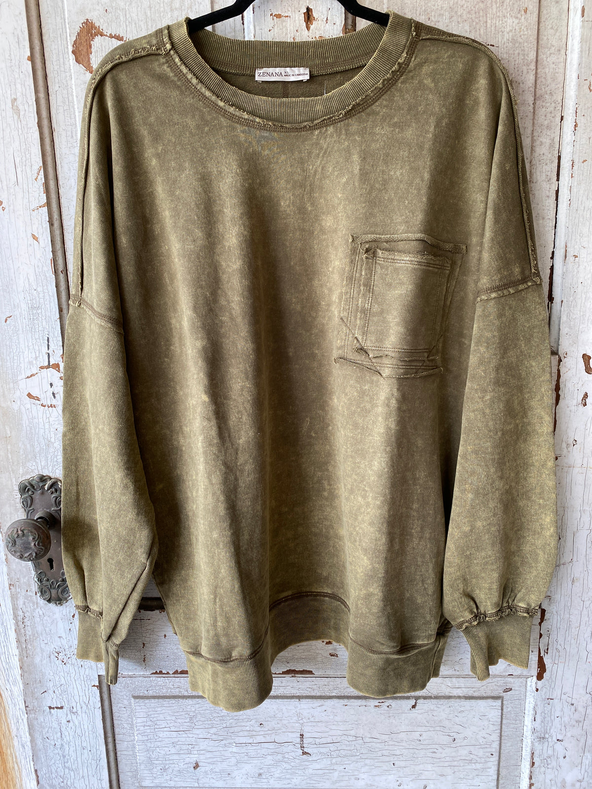 Mineral Washed Crewneck Sweatshirt