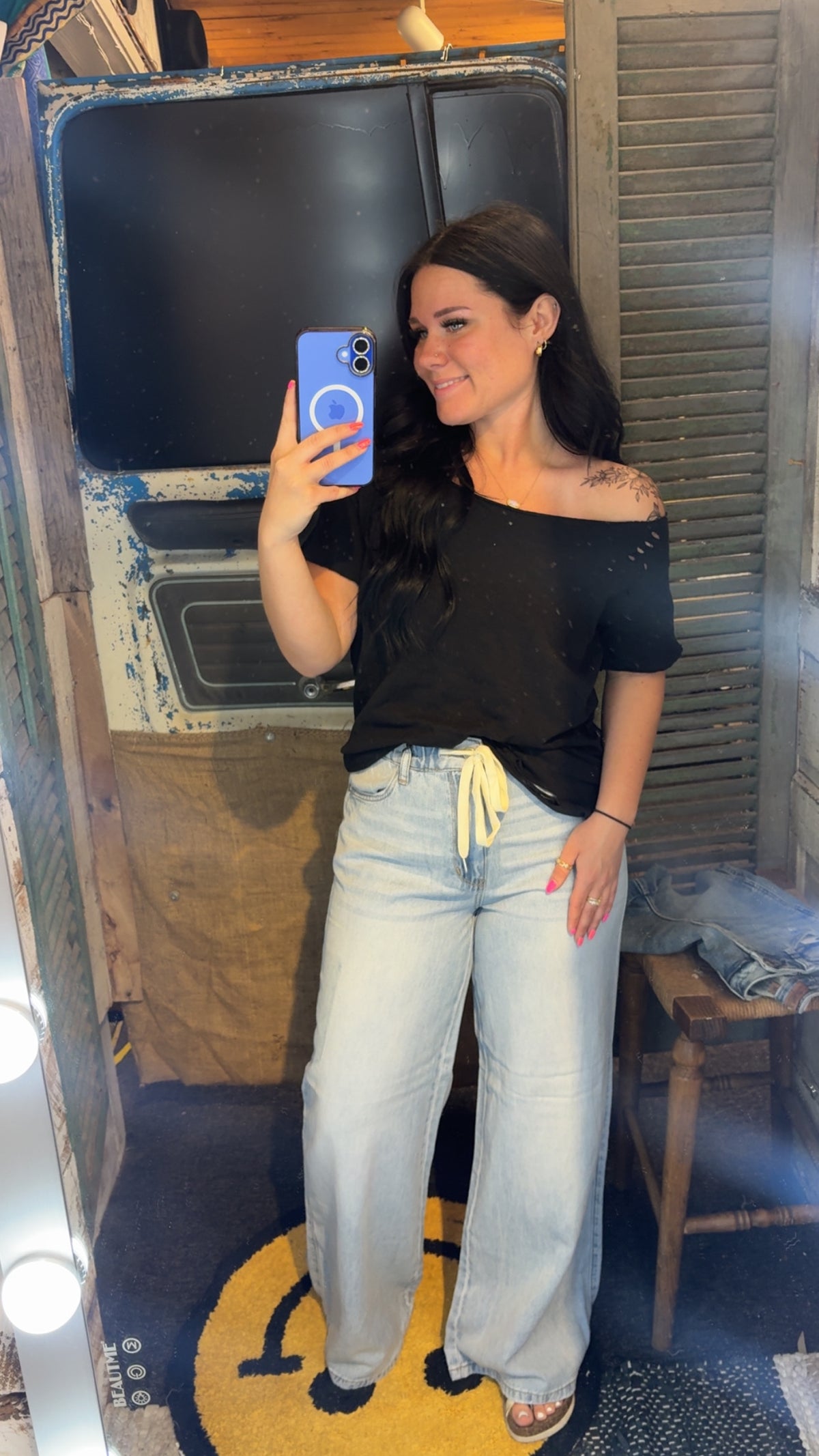 Judy Blue - HW Featherweight Palazzo Jeans