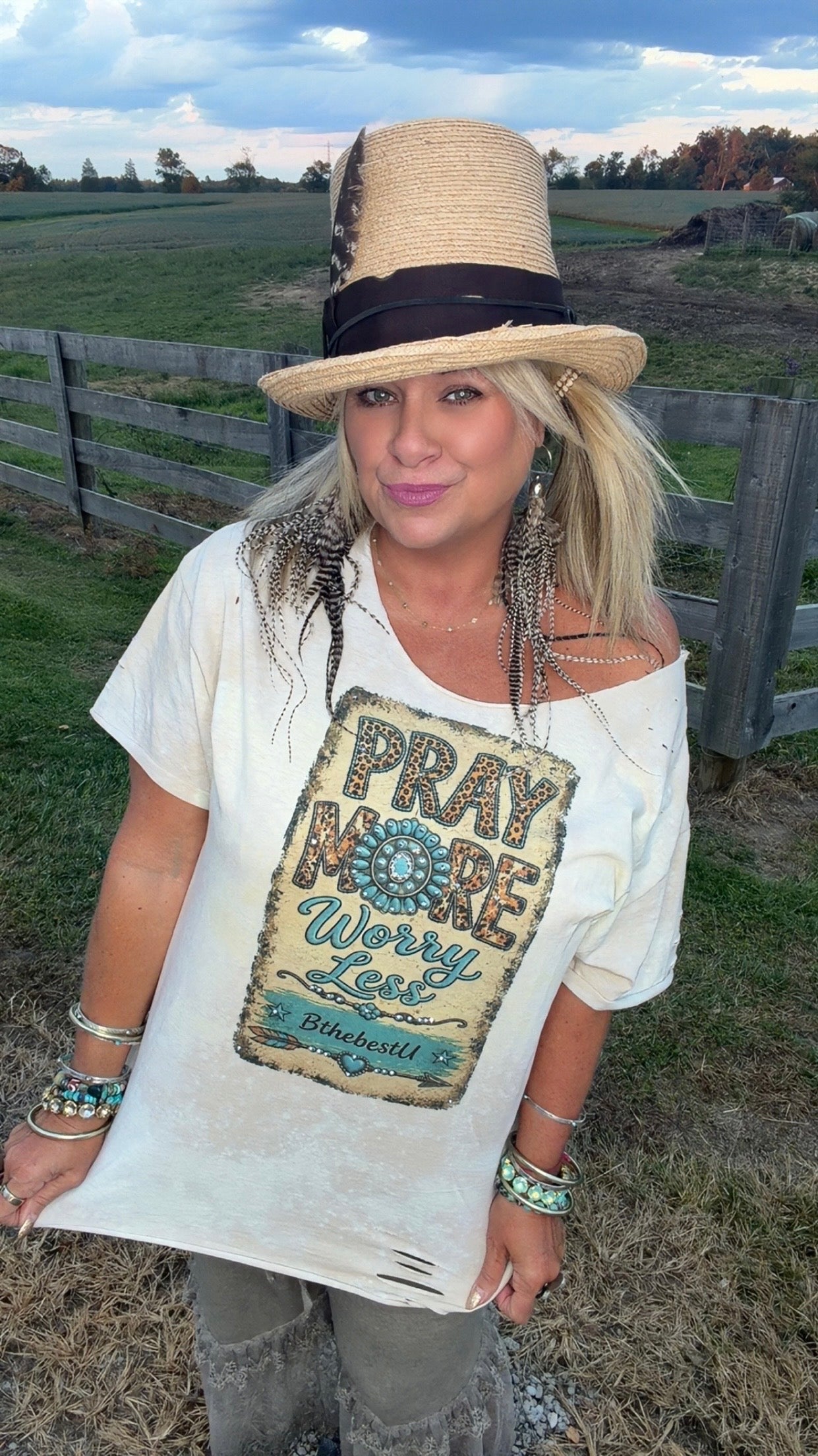 Bthebestu Tee - Pray More