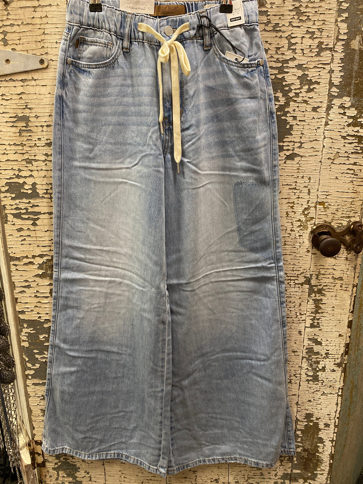 Judy Blue - HW Featherweight Palazzo Jeans
