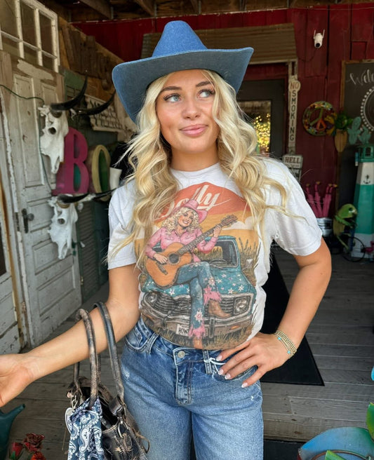Dolly Blue Truck - Tshirt
