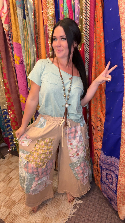Kindred Threads Wide Leg Pants