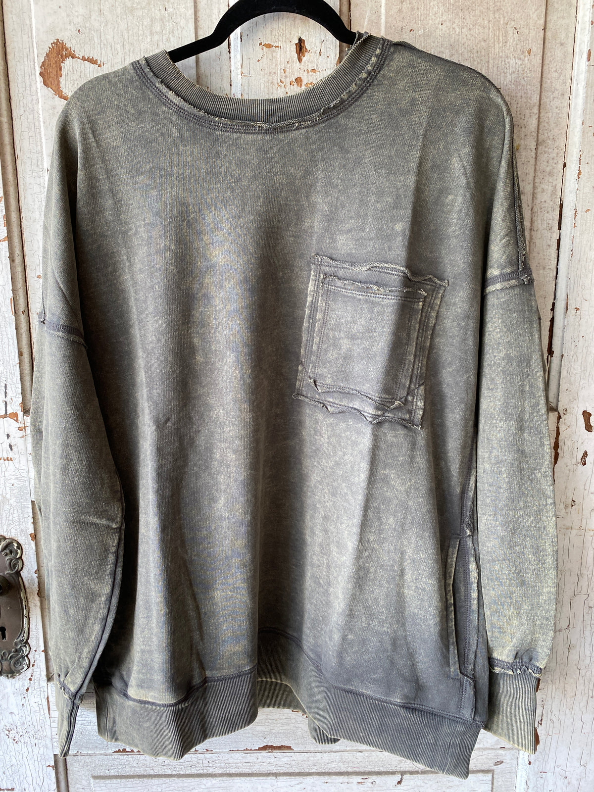 Mineral Washed Crewneck Sweatshirt