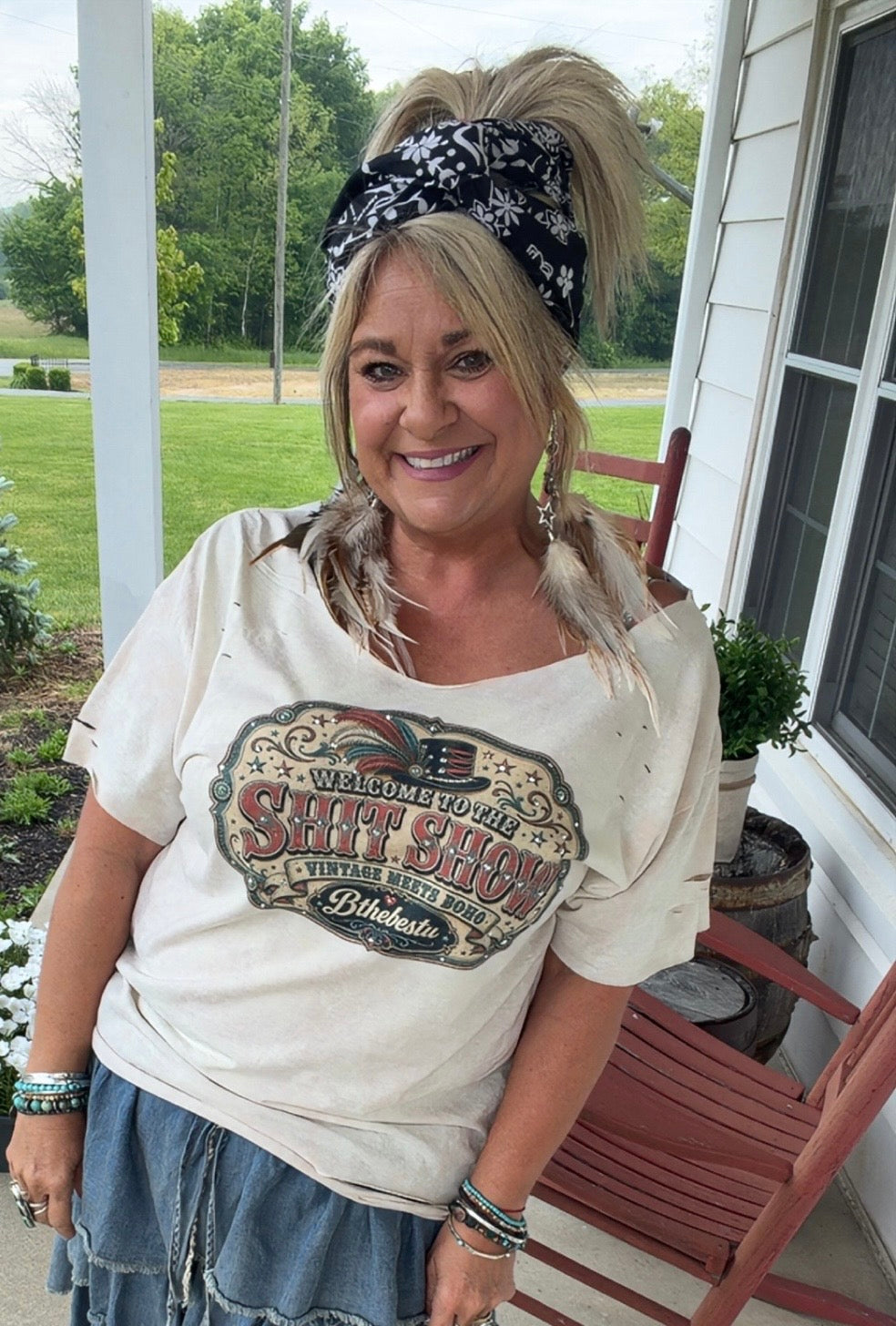 BthebestU Tee - Sh*t Show Tee