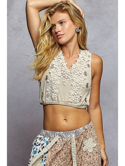 Sleeveless V-Neck Floral Crochet Lace Elastic Crop Top