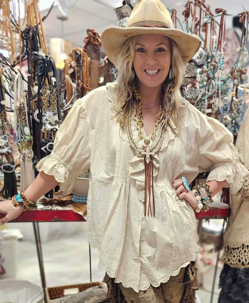 Eyelet Linen Top Cream
