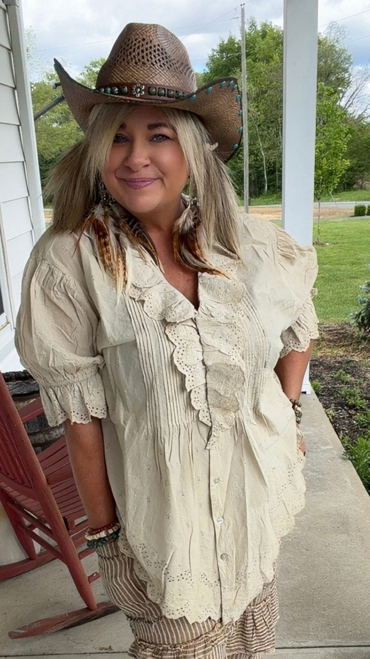 Eyelet Linen Top Cream