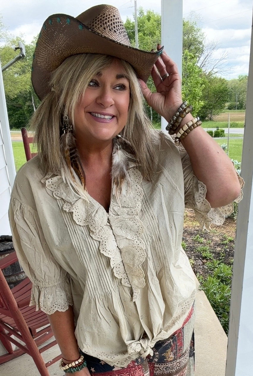 Eyelet Linen Top Cream