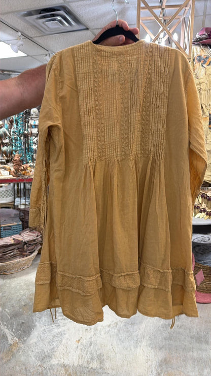 Tie One On Mustard Top