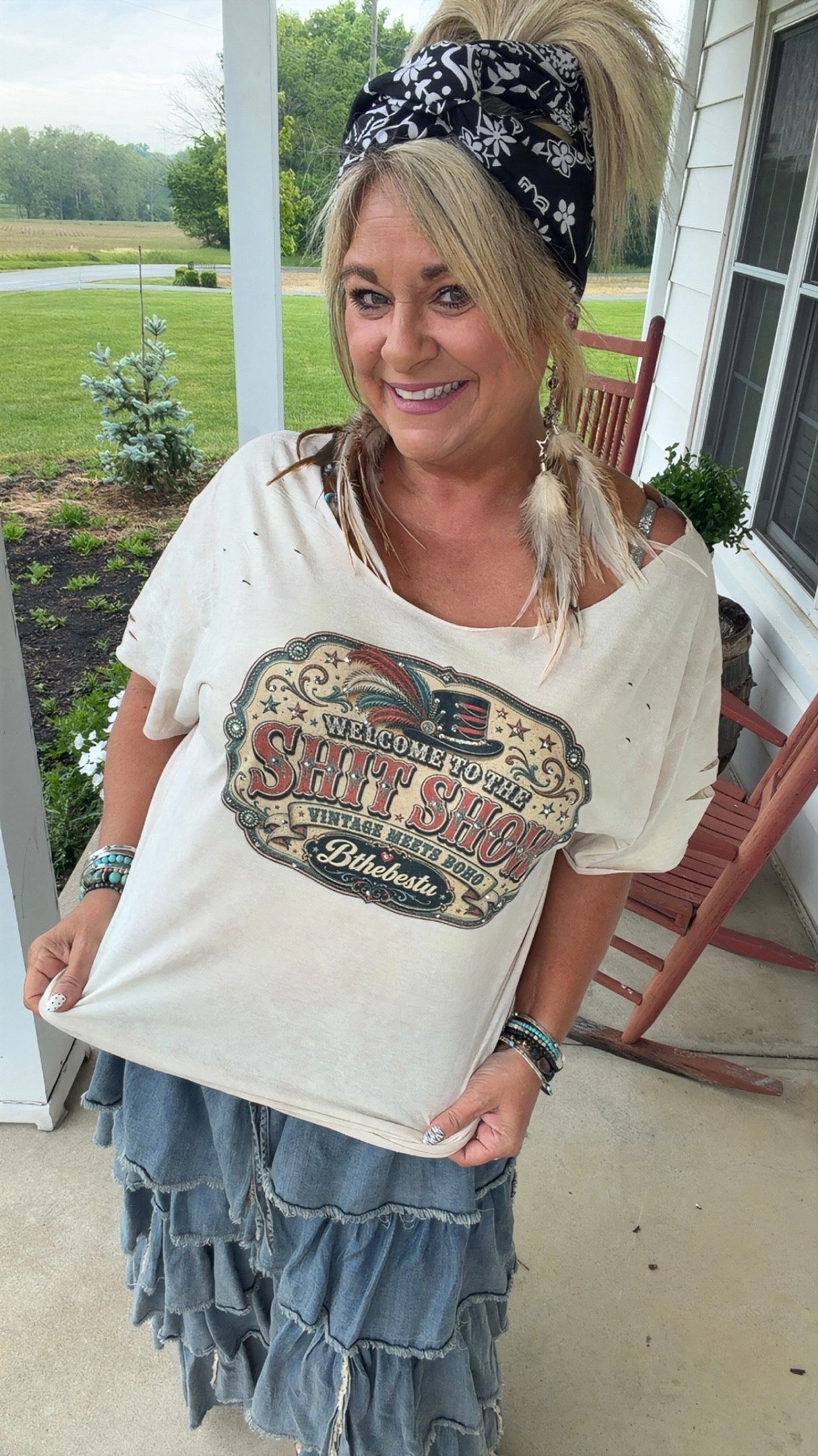 BthebestU Tee - Sh*t Show Tee