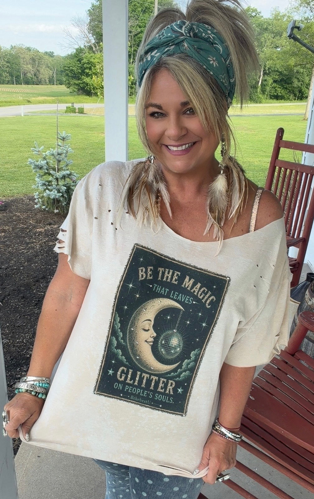 Bthebestu Tee - Glitter Moon