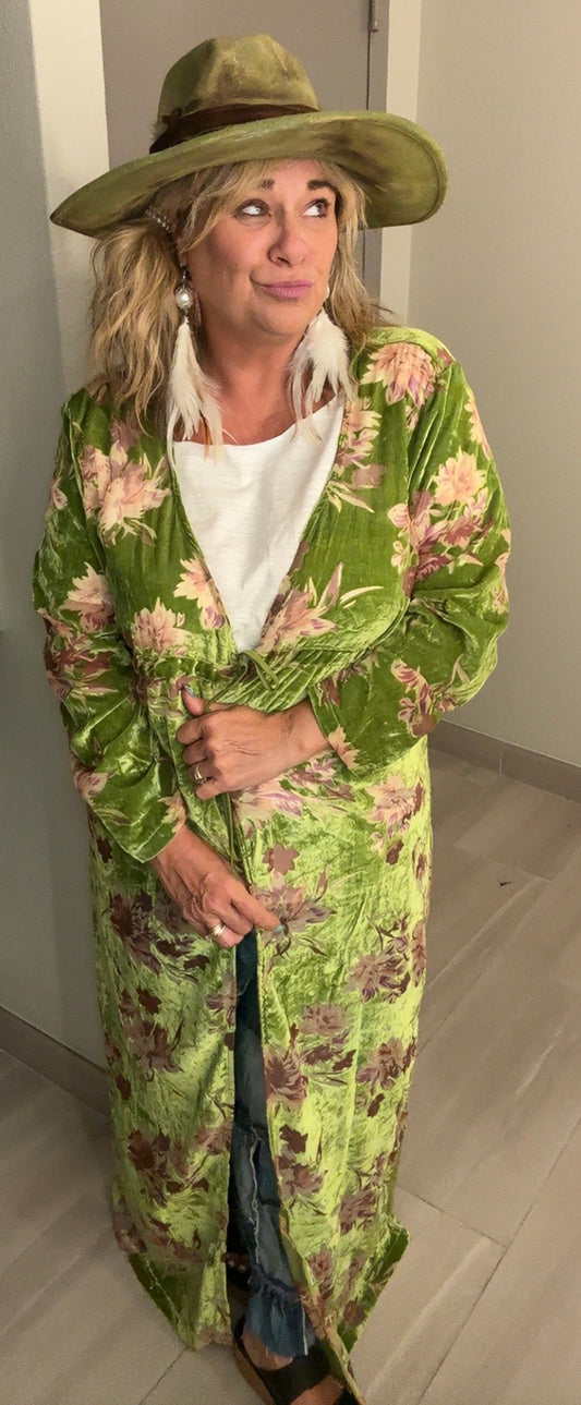Elegant Burn Out Velvet Duster