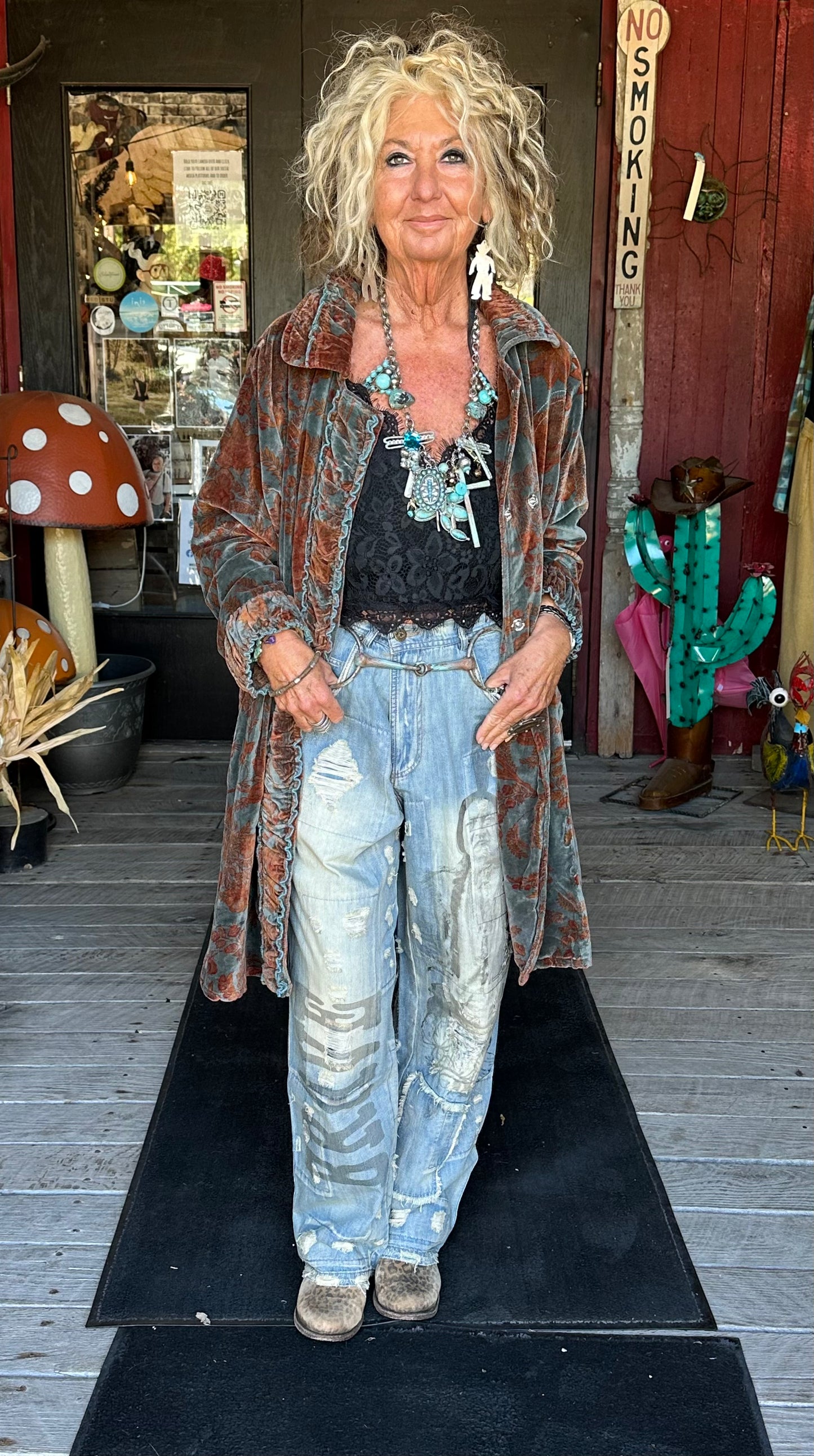 Peace and Love Jeans - Brave Heart