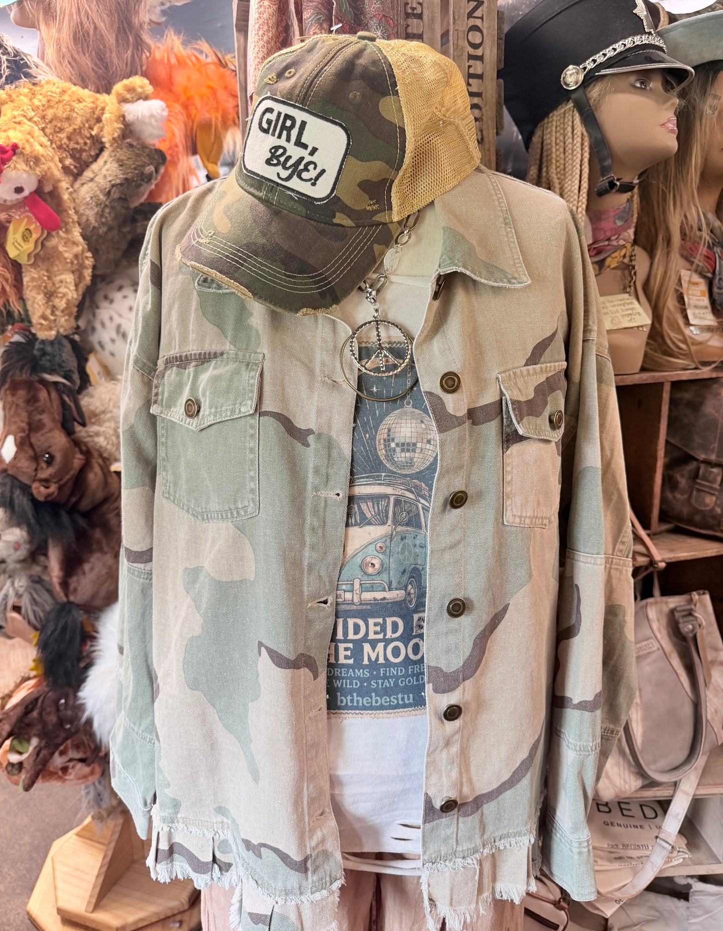 Ruffle hem Camo Peace Patchwork Jacket