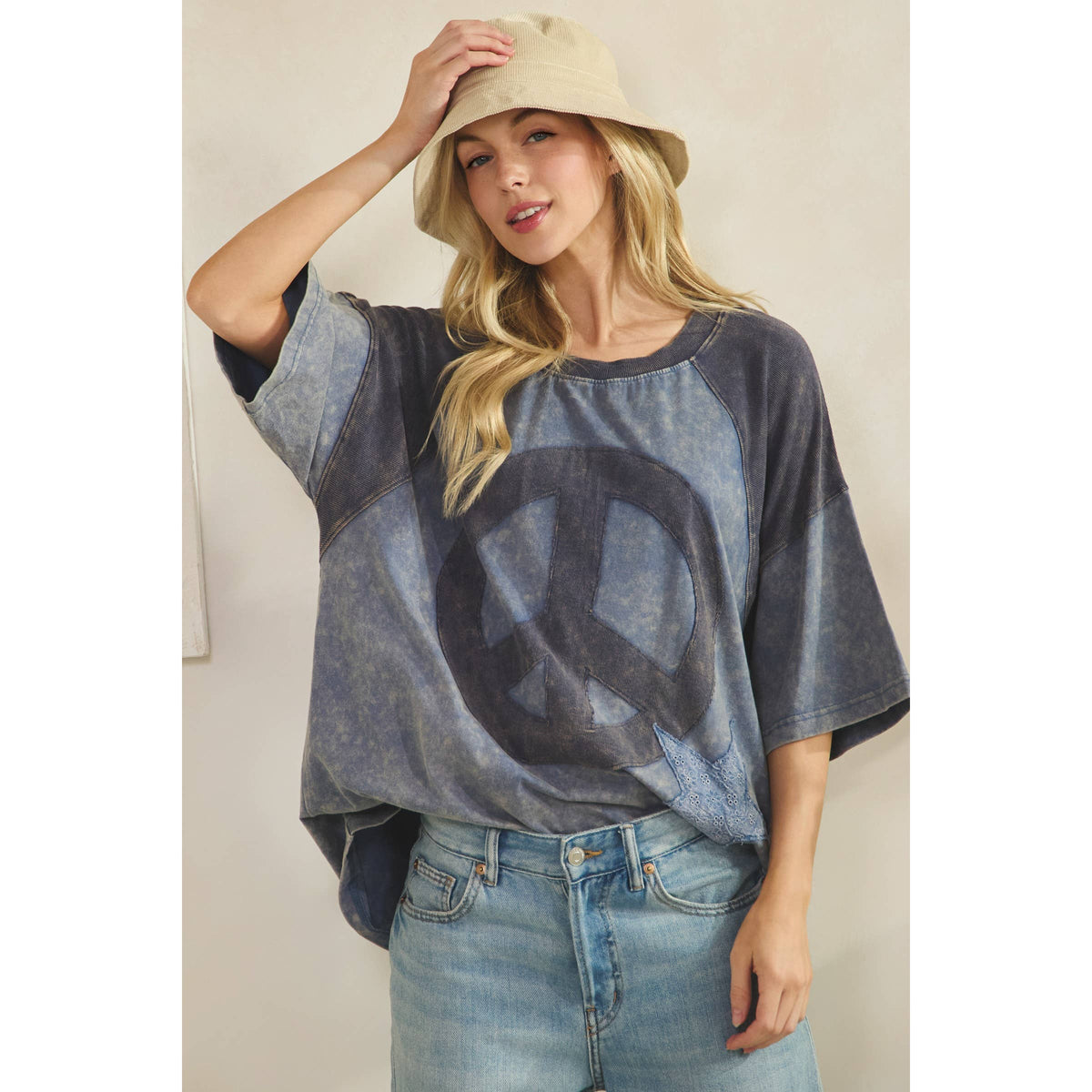 VINTAGE PEACE PATCH TEE