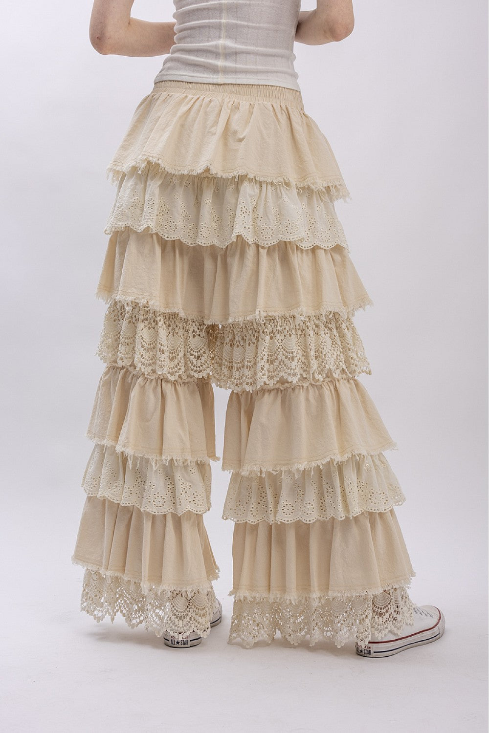 LACE MIX TIERED RUFFLE PANTS