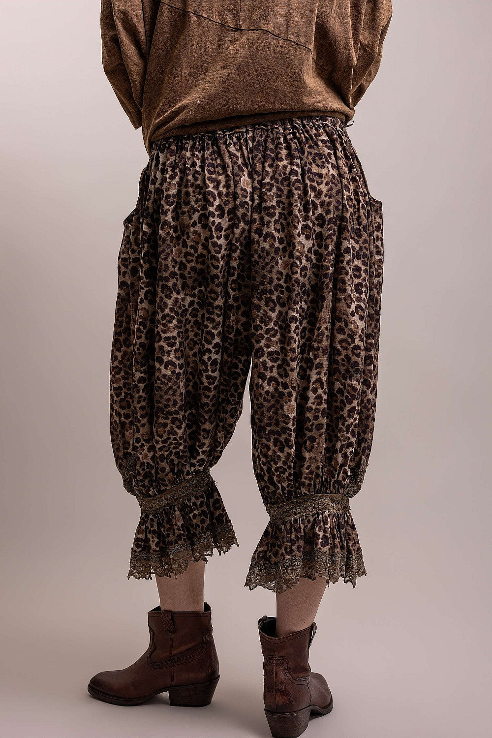 Ruffle Leopard Pants