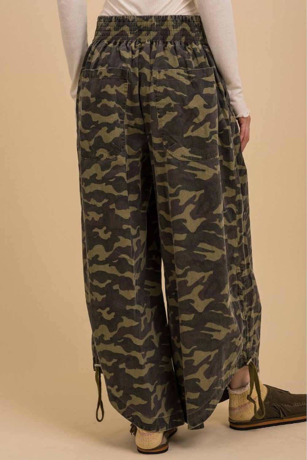 Camo Crush Ruched Pants