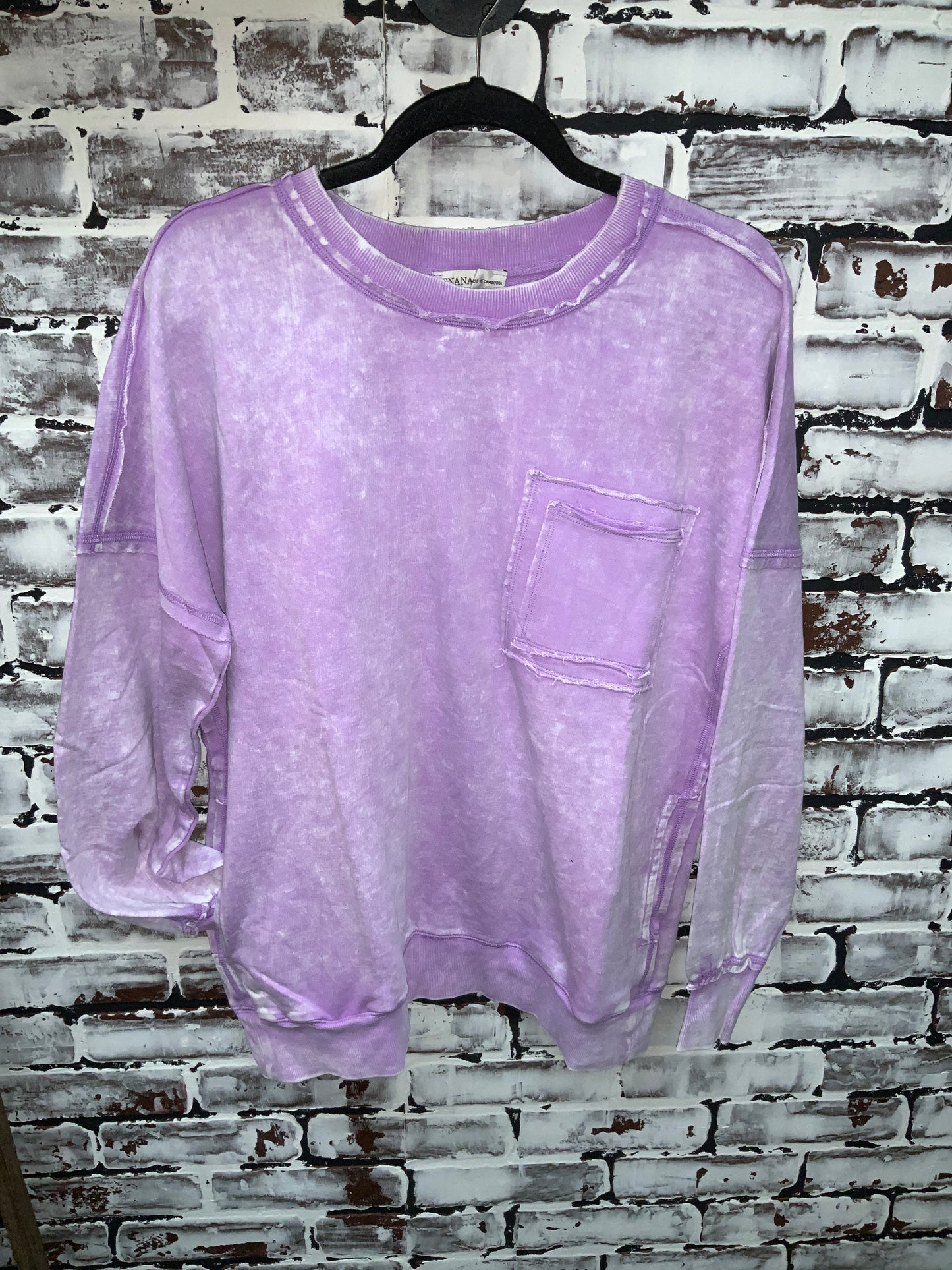 Mineral Washed Crewneck Sweatshirt