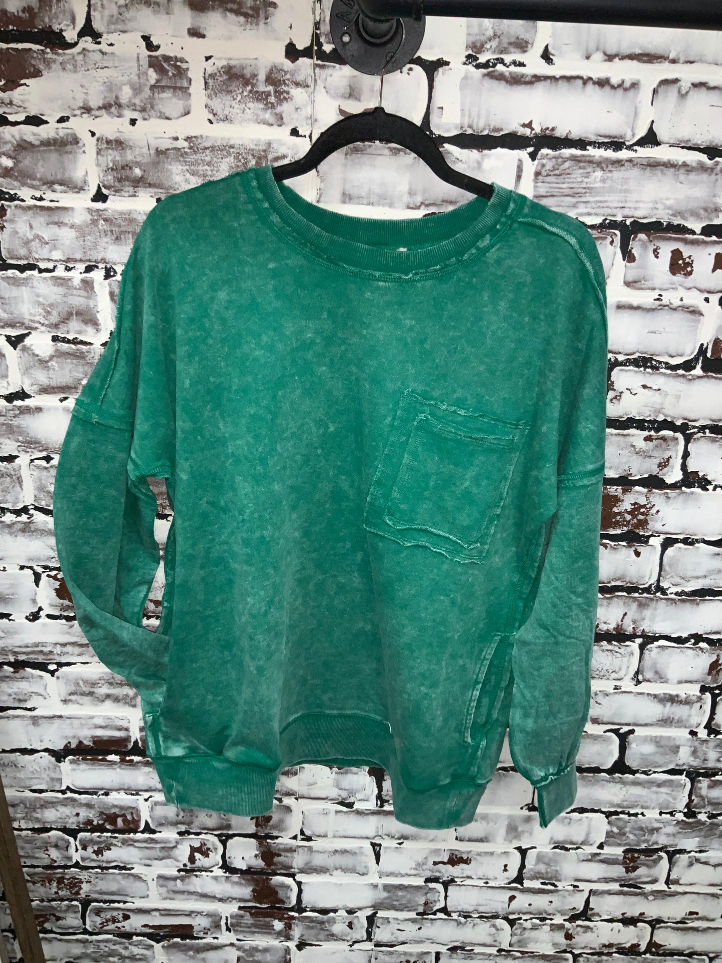 Mineral Washed Crewneck Sweatshirt