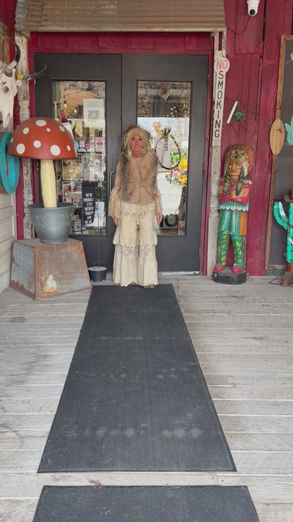 Frill Seeker Pants ruffle