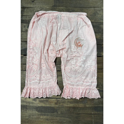 Softly Worn Eyelet Bloomers