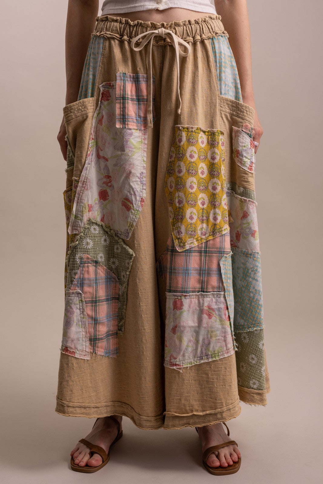 Kindred Threads Wide Leg Pants