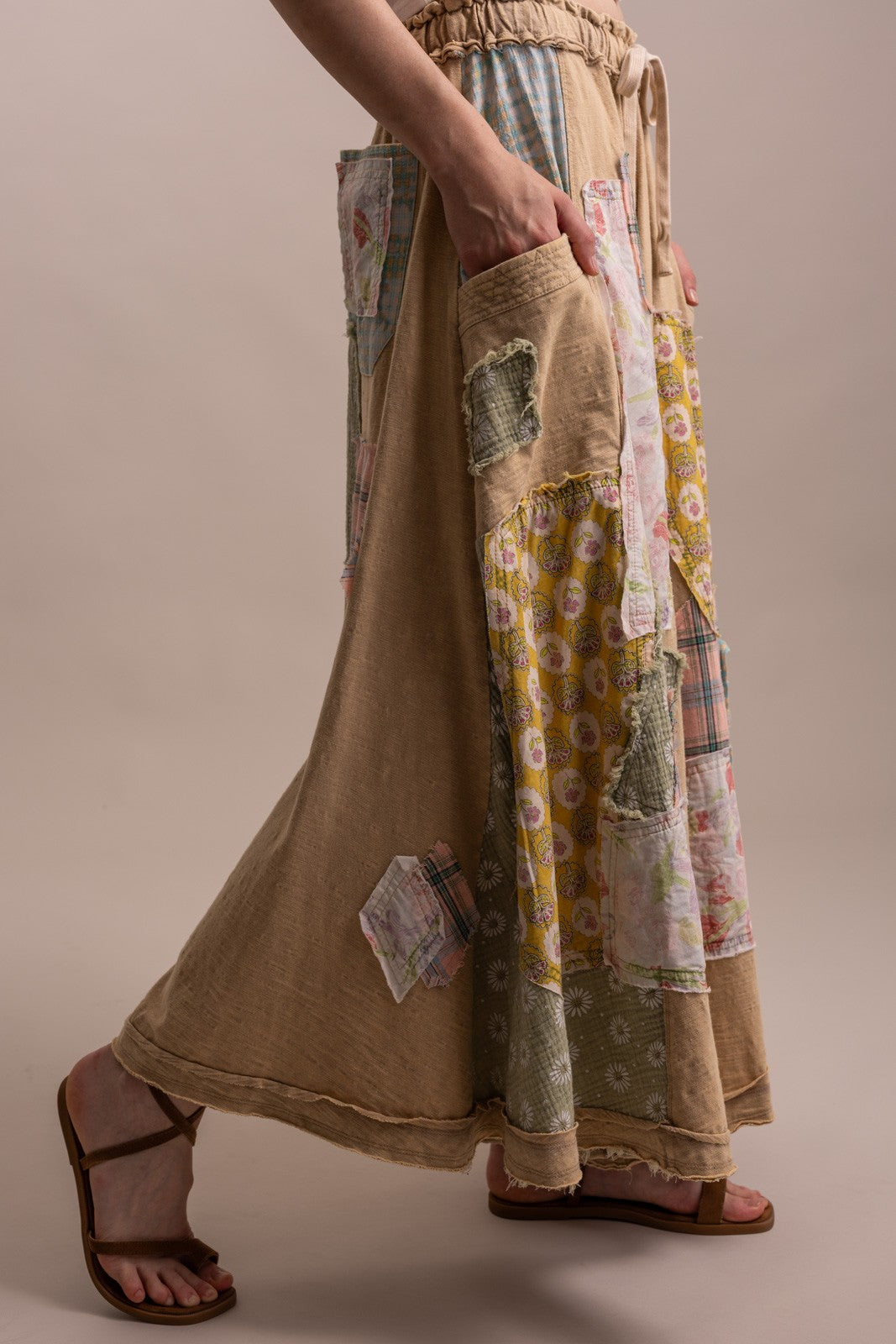 Kindred Threads Wide Leg Pants